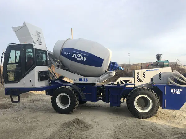 AS-2.6 Self Loading Mixer