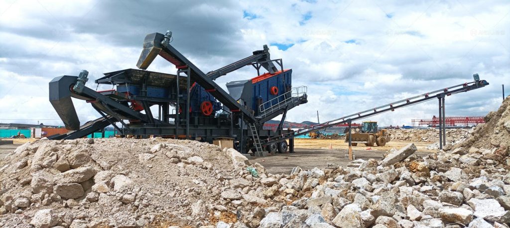 mobile wheel mounted construction waste crasher